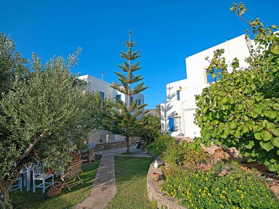 Guesthouse Perdikouli Alikí Buitenkant foto